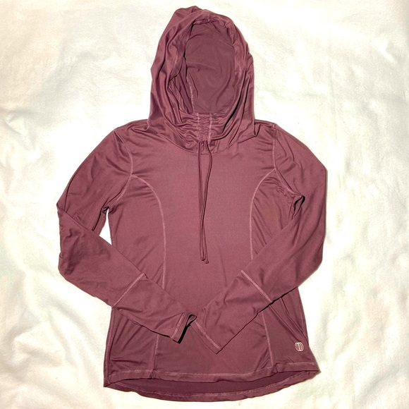 Balance Collection Tops - Balance Collection Performance Hoodie Size Large. Dusty Plum.